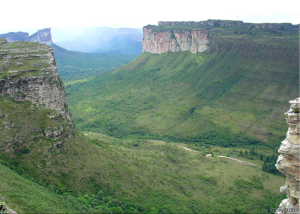 Fact: #ChapadaDiamantina's flat topped mountains were once at the bottom of the ocean  ow.ly/Z8wQH