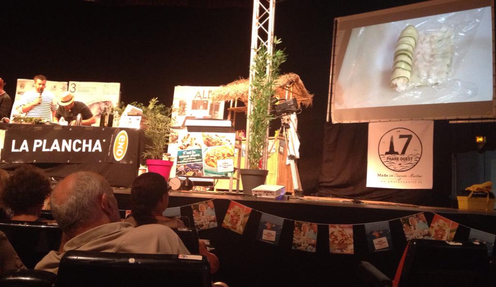 Olivier_Chaput's tweet image. #rencontresiodees Préparation de mon #Maki de #bar et #crevettes snackées aux #fraises @IODEMAGAZINE @FruitsLegumesFR