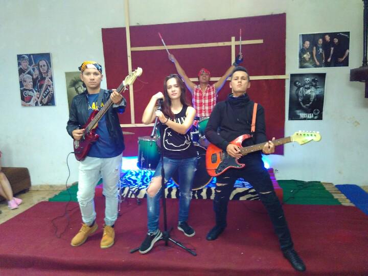 Gugum Gummy tweet media