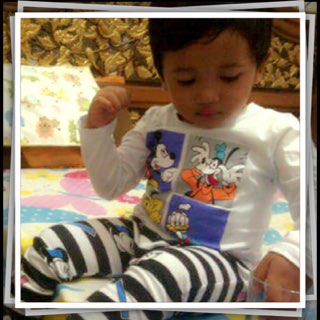 utha_petrucci's tweet photo. @home baby...yeeeeaaahhh http://t.co/gWiDwjOhUX
