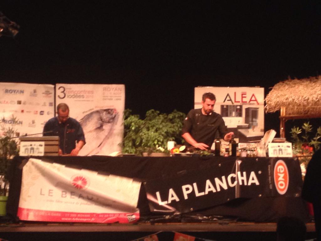 Olivier_Chaput's tweet image. Au tour de mon pote @NicolasFix pour les #rencontresiodees #couteaux #ratatouille froide #basilic @IODEMAGAZINE