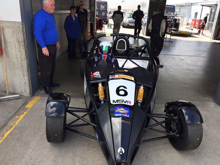 AtomCupUK's tweet photo. Few pictures of the day @AtomCupUK @EnduranceRS @DoningtonParkUK http://t.co/ILRRK8yix3