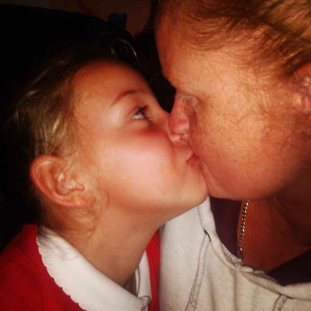 gingerninja1951's tweet photo. #mummysgirl 💜 gracie Linda 😍 http://t.co/pQdkLtR15e