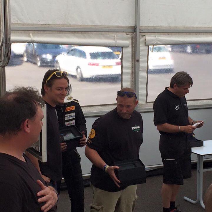 AtomCupUK's tweet photo. @AtomCupUK @EnduranceRS @DoningtonParkUK Busy hospitality!!!!  #greatfood http://t.co/ngS5krSAca