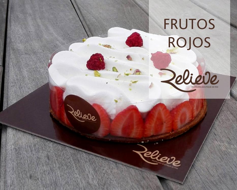 BoutiqueRelieve's tweet photo. ¿Conoces ya nuestra última creación? Tarta Frutos Rojos, ya en tu Boutique Relieve más cercana. http://t.co/v50q6VCz0s