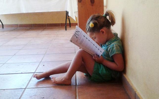 mediosygenero's tweet photo. “Yo no quiero ser lista, quiero ser guapa”http://t.co/BAL9fTSCE2 Niñas, educación e igualdad. @Desigualdadblog http://t.co/yjWvQKrjCr