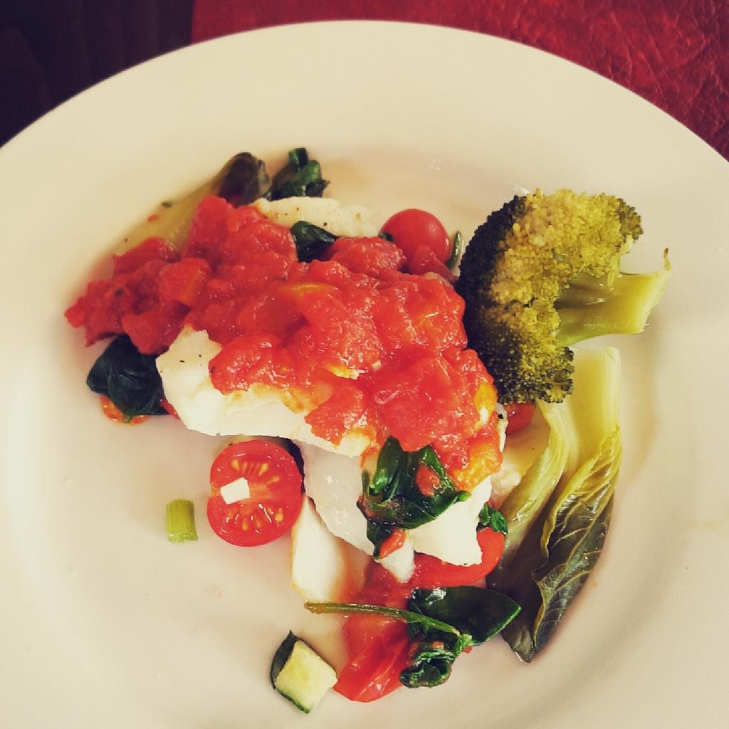 foodloversgo's tweet image. RT Loveessex_xo: @lucy_meck loving these recipes 😍 #codfillets #dinner #yum #getfitwithlucy #bebodybeautiful