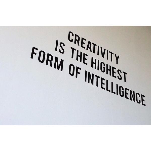 dreamyhumans's tweet image. It's Monday, why not CREATE something? #ddreambigger