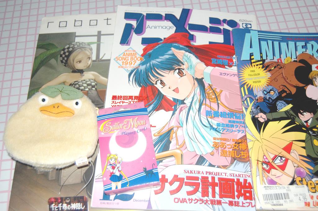 sarlisart's tweet photo. my loot from #aarc2015 ☆ http://t.co/IGTZmJK92Z