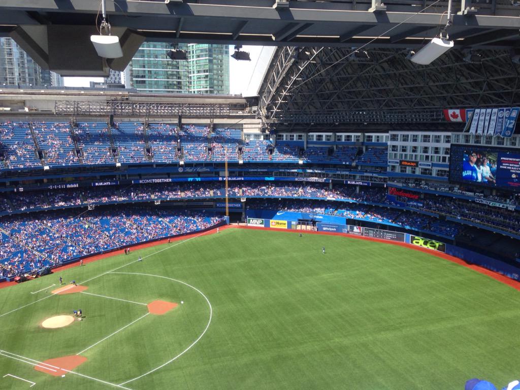 johntownsend99's tweet photo. #LongWeekendInTheCity #Jays #priceisright #ComeTogether http://t.co/hOgmamw4Mo