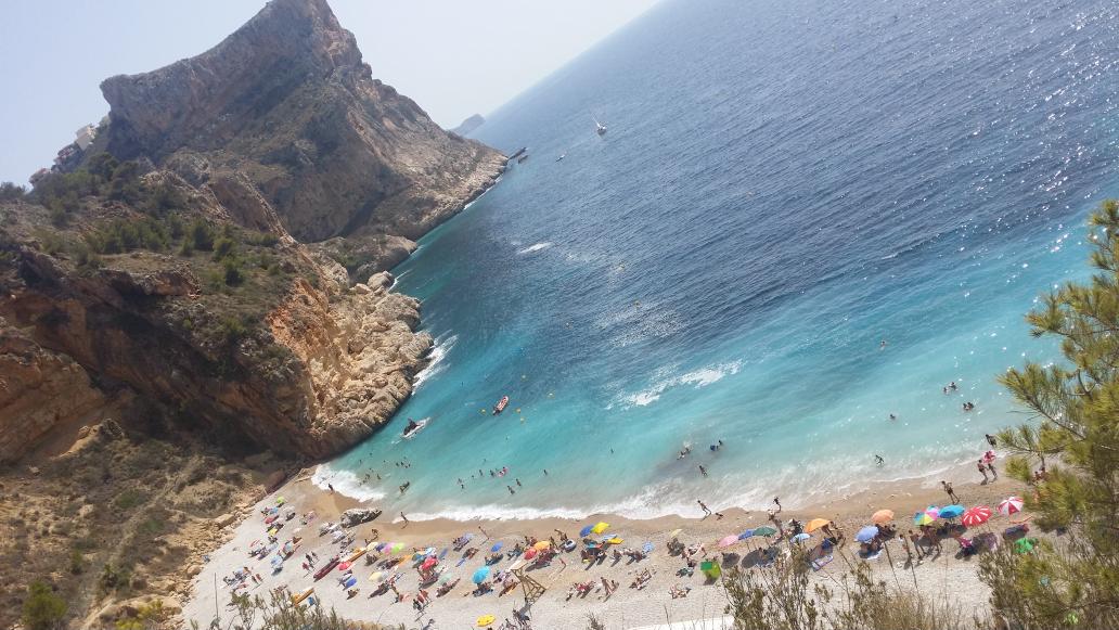 nicogarcescasal's tweet photo. Cala Moraig en Benitatxell, muy recomendable, pero a la vuelta preparaos, la subida es terrible http://t.co/AIYgY1O2Ze