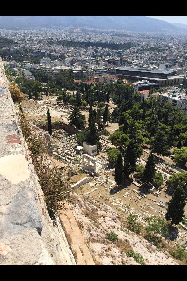 celine_lmdb5's tweet photo. Un coucou de Grèce , depuis le temps vous m avez manqué 😘😘😘😘 bonnes vacances a tous http://t.co/g2jORiucM6