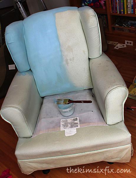 #DIY Painting Upholstery Furniture for an Upgrade. #furnitureupgrade ow.ly/Qivjb