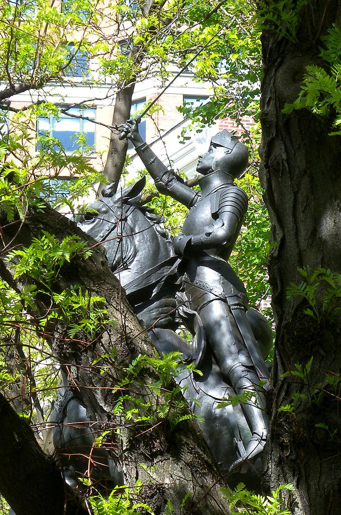 StephStras's tweet photo. The Only Five Public Statues of Historic Women in NYC http://t.co/YDHdVo5B0J via @hyperallergic #publicart http://t.co/to6UbXVR2J