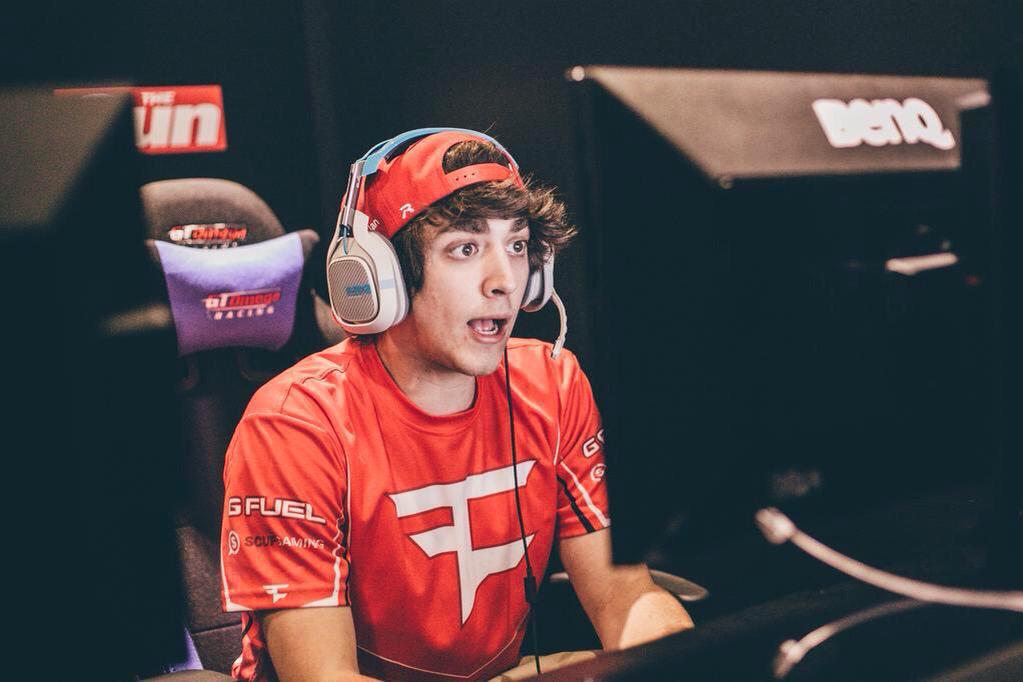 NoScopeNation's tweet photo. Haha @FaZeClan http://t.co/FpV29FZZTW