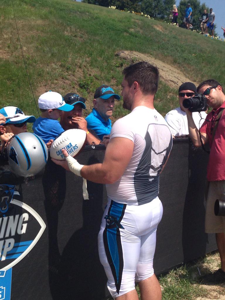 yourNFLAgent's tweet photo. @LeeWard36 blew up defenders today from his Fullback spot the went to sign autographs for the @Panthers fans http://t.co/snSPzRy8TV