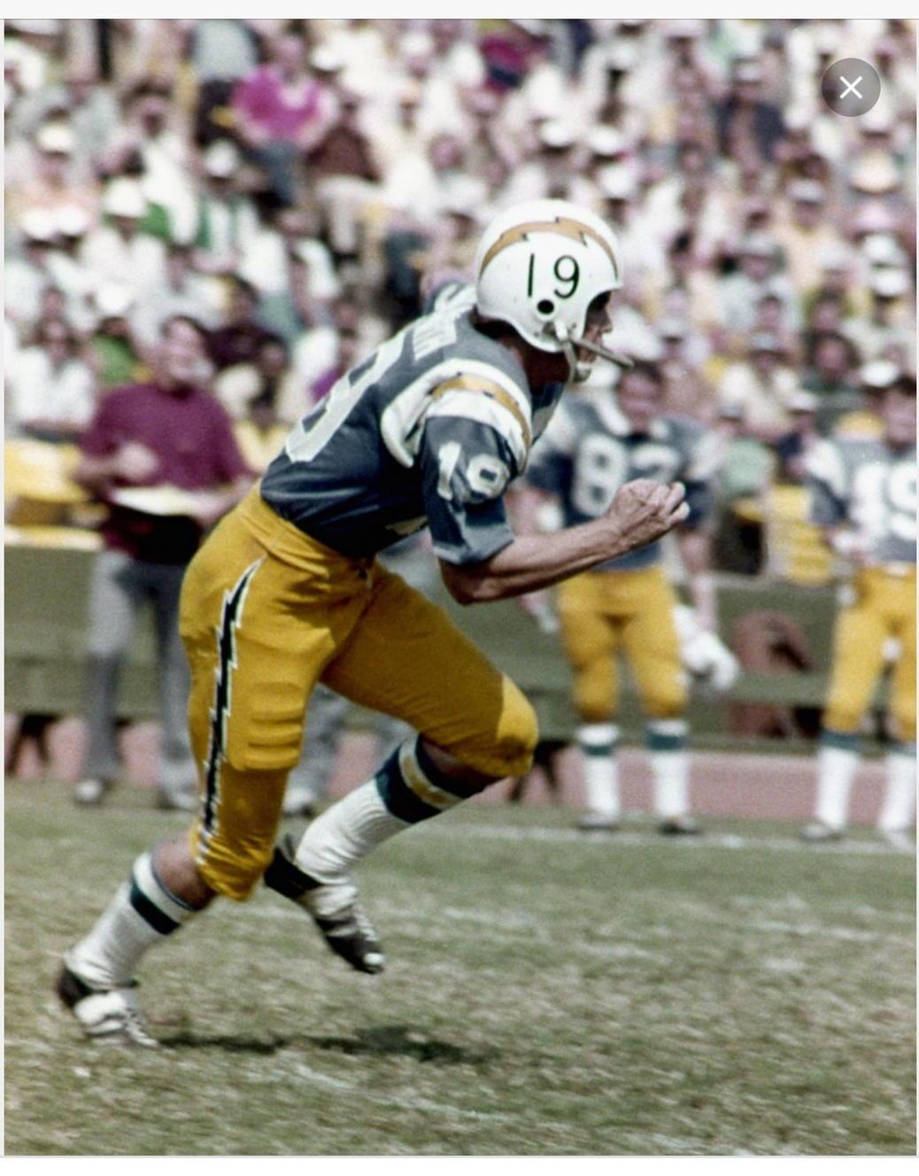 Happy Birthday to \"Bambi\"-HOFer Lance Alworth!!! 