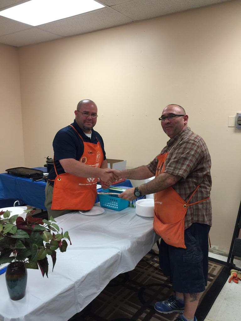 micky7902's tweet photo. 1284 Associate Spirit Week!! Breakfast! Thank you for all you do.. You Rock! @HDRobSmith @Sherman2C @HDJoshNicolay http://t.co/SFkNV8bJgv