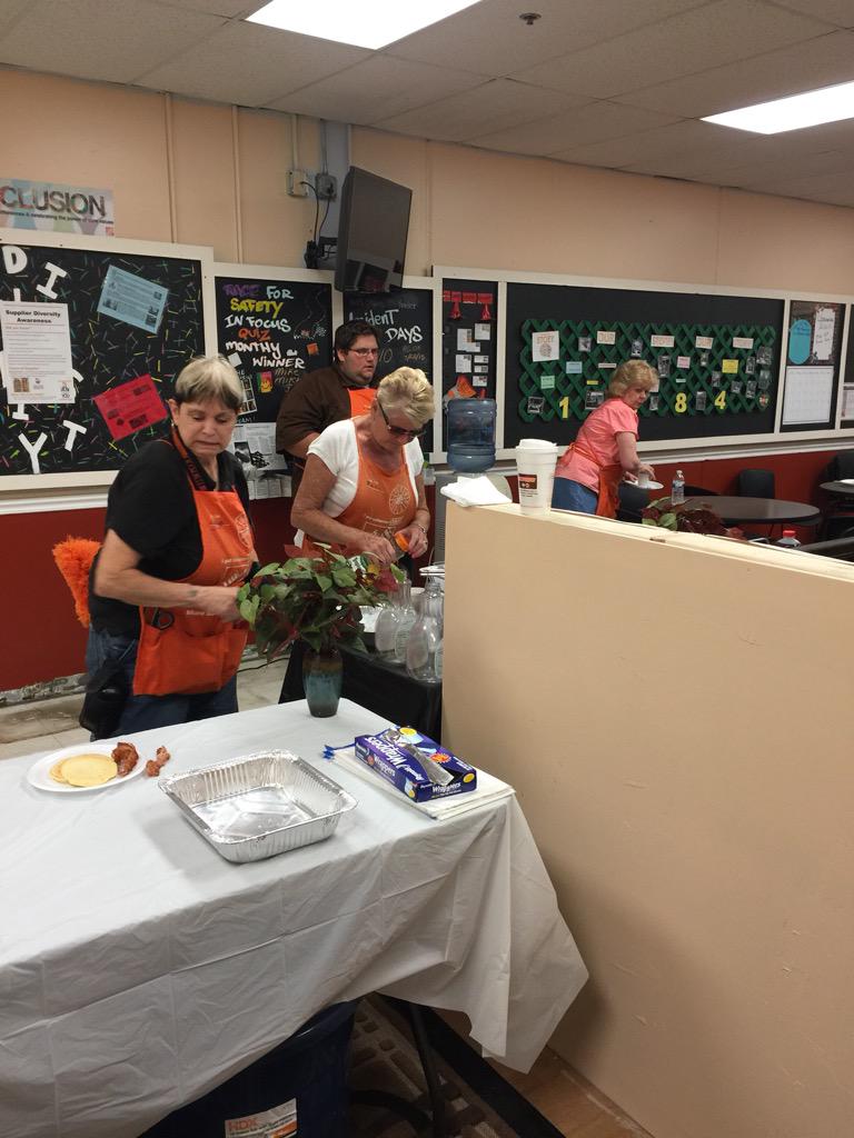 micky7902's tweet photo. 1284 Associate Spirit Week!! Breakfast! Thank you for all you do.. You Rock! @HDRobSmith @Sherman2C @HDJoshNicolay http://t.co/SFkNV8bJgv