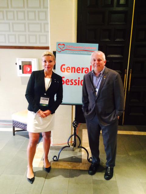 NYUCVDPrevent's tweet photo. What a team! Our @DietitianNYC and @lipiddoc tackling triglycerides in the exam room and the meeting room #ASPC2015 http://t.co/lXFfDTrUCk