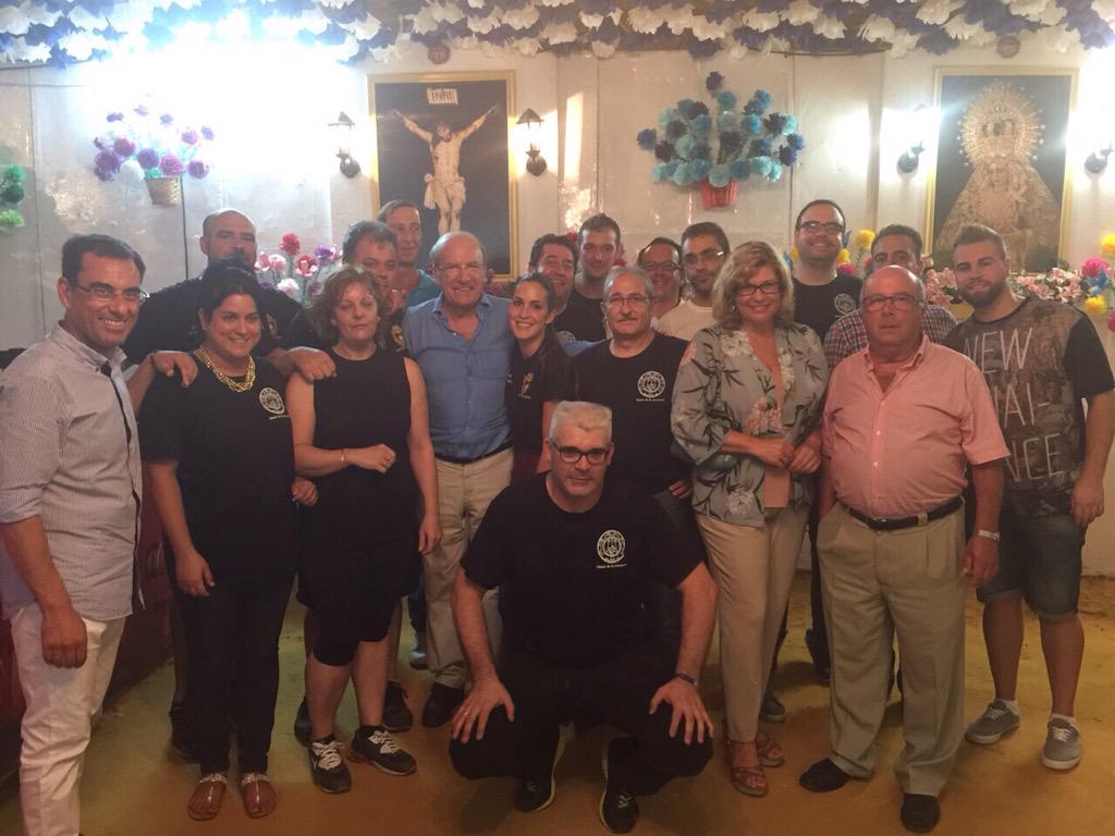 Otra estupenda noche de #Colombinas con buenos amigos. La de ayer, muy especial en compañía de <a href="/PedroRodrHuelva/">Pedro Rodríguez</a>.