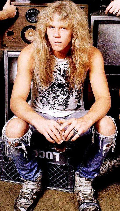 Happy 52nd birthday to James Hetfield! 