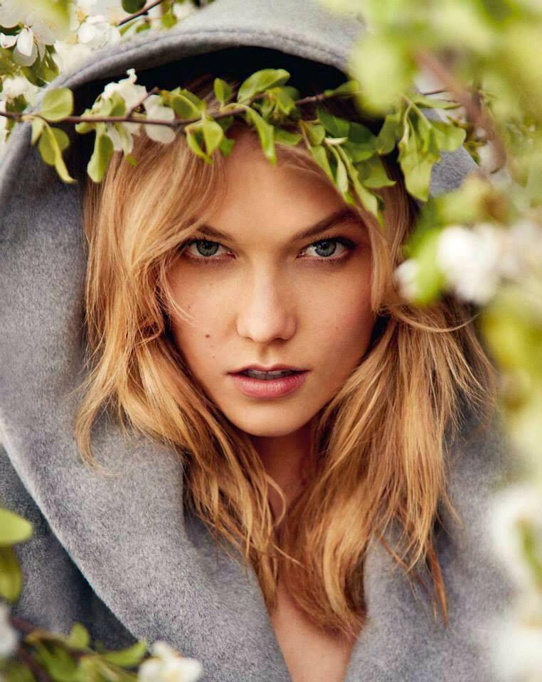 HAPPY BIRTHDAY KARLIE KLOSS 