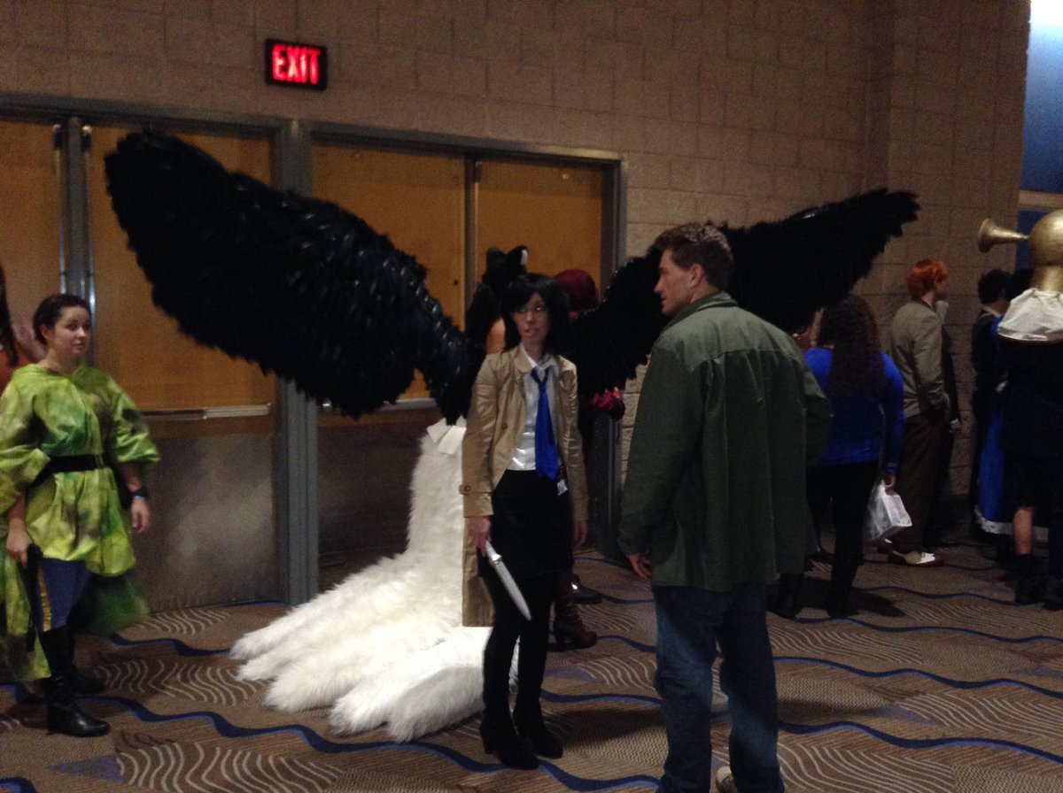 JennyCosplay's tweet photo. TBCC 2015. First photo I've found so far of my Fem Castiel cosplay. http://t.co/hkdWNhKeER