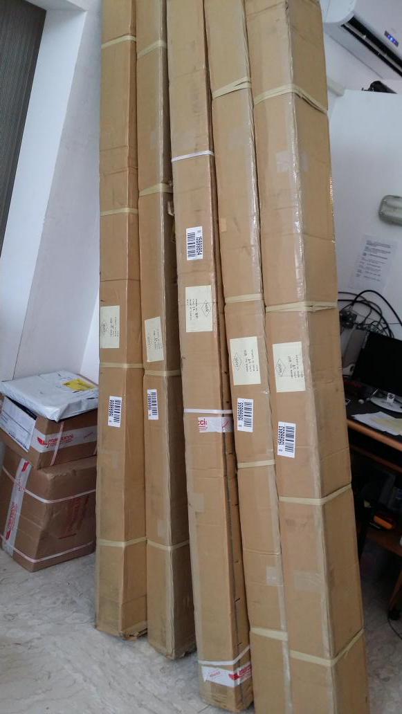 MediaglobeBA's tweet photo. Un po di rg-213 marcucci ed un altro bel po di antenne hoxin Hb 250 http://t.co/SW6O4411TD