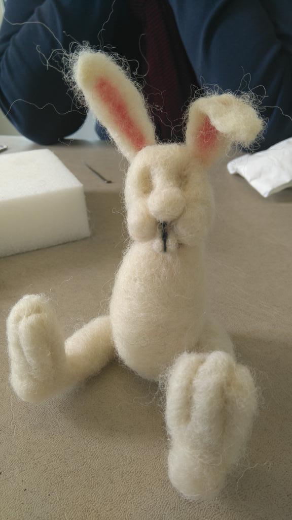 mudnfibre's tweet photo. Wonderful morning teaching the art of dry felting #creativepeninsula #project24ni #greenpodtwo http://t.co/Hf9kZMf3QB