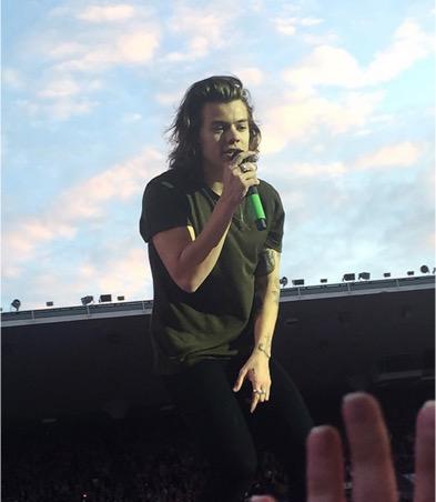 1dskypics's tweet photo. http://t.co/B1L6XJXgZ0