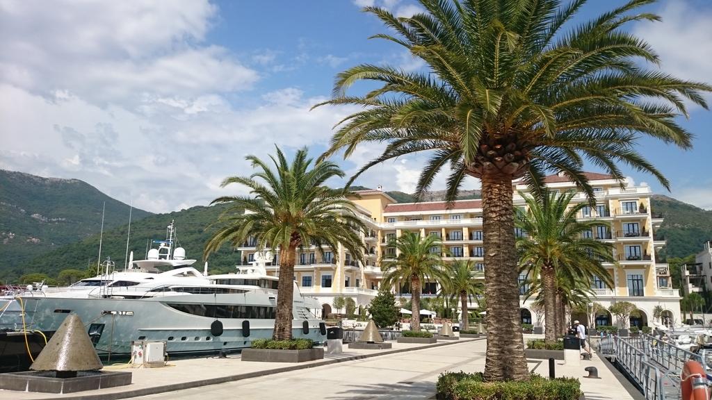 Твит-отчет о июльской (2015) поездке в Черногорию