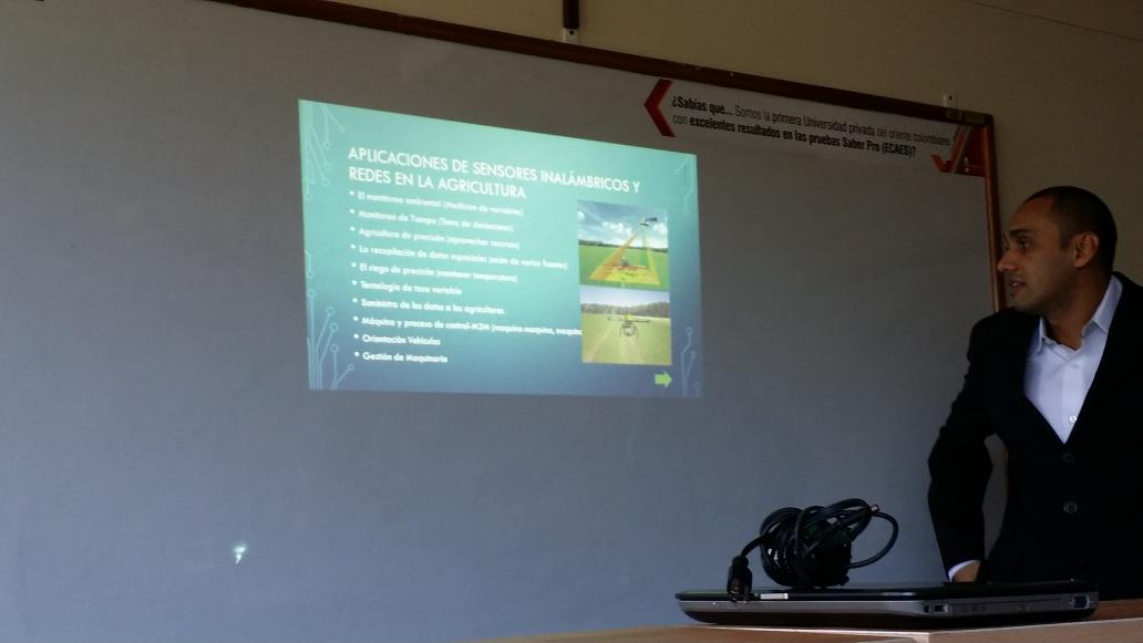 jhon_padilla's tweet photo. Sustentacion postgrado UPB sobre big data y WSN en Agricultura http://t.co/LsUWOpSdUC