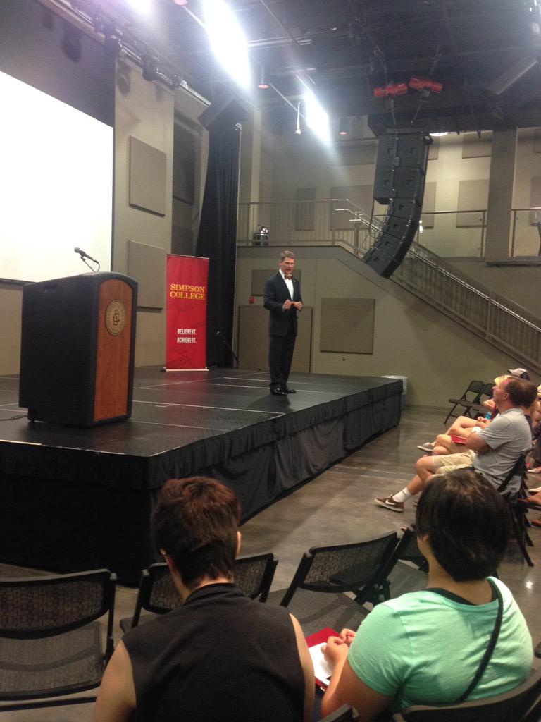 SimpsonAdmiss's tweet photo. Official welcome from President Simmons! #SimpsonIPCW http://t.co/ADSZmKYCIM
