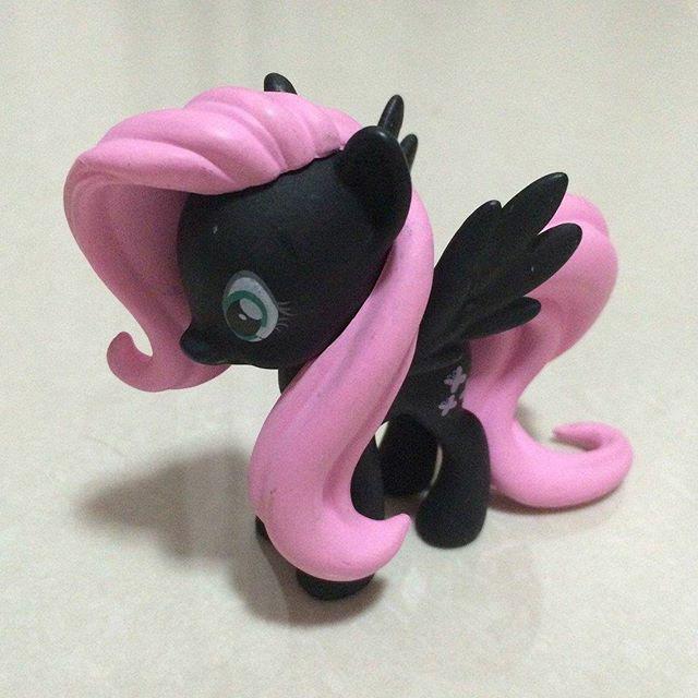 PinkieFanClub's tweet image. #mylittleponythailand  #mlplovers  #modelcollector  #modelcartoon #pinkiepie #modellovers  #mlpcollector by pang_th…