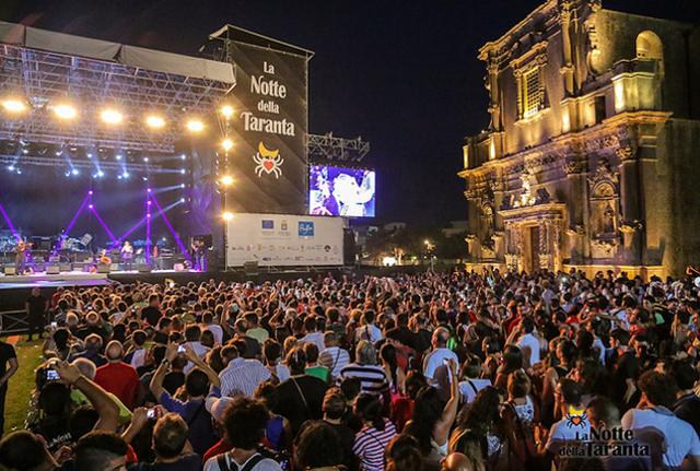 .<a href="/TarantaTweet/">LaNotteDellaTaranta</a> una nuova #app ci dice tutto su #Taranta2015 @CittadinidiTwtt <a href="/RegionePuglia/">RegionePuglia</a> bit.ly/1MGA9pU