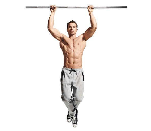 Подтягивания на турнике. Подтягивается информация. Отрыв бицепса на турнике. Подтягивание на перекладине. Подтягивание на перекладине.