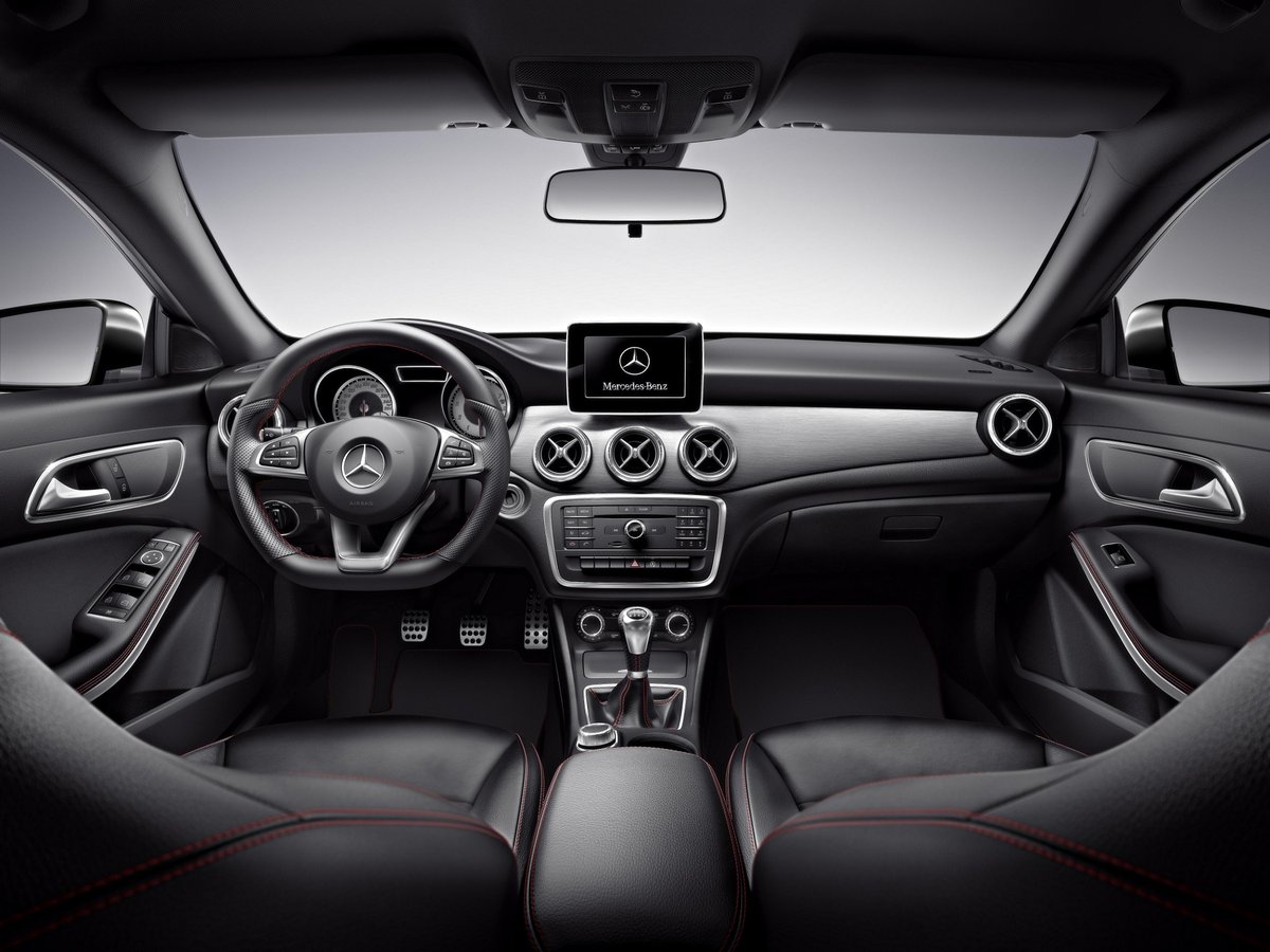 SecretOf99's tweet photo. Sportlichkeit im Interieur durch eine betont horizontale Linienführung. #CLAShootingBrake #99maldasBeste #Fact9 http://t.co/6zkNqmHI7z