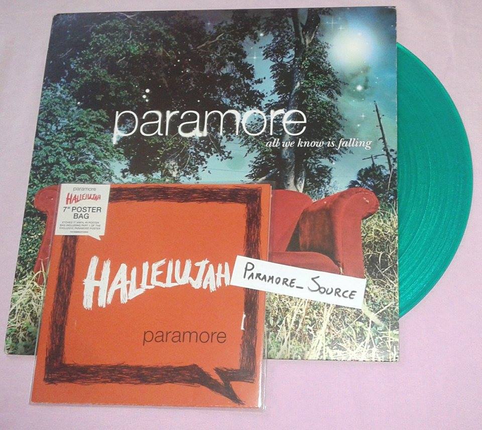 Pmore_Source's tweet photo. 2 Lucky winner will be extract on September!
Get your chance, retwitt this post and follow us <3 #giveaway #Paramore http://t.co/CSkAh4COKe