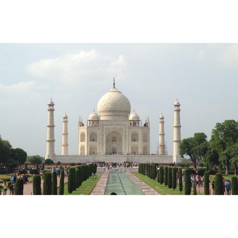 corstorphinee's tweet photo. Taj Mahal🇮🇳 http://t.co/j31cDy8upQ