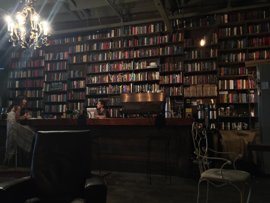 delk's tweet photo. PSA: if you’re ever in South Florida @BrewUrbanCafe is amazing and worth a drive. 

Great pourover + lattes. http://t.co/VsQ3BCNsKQ