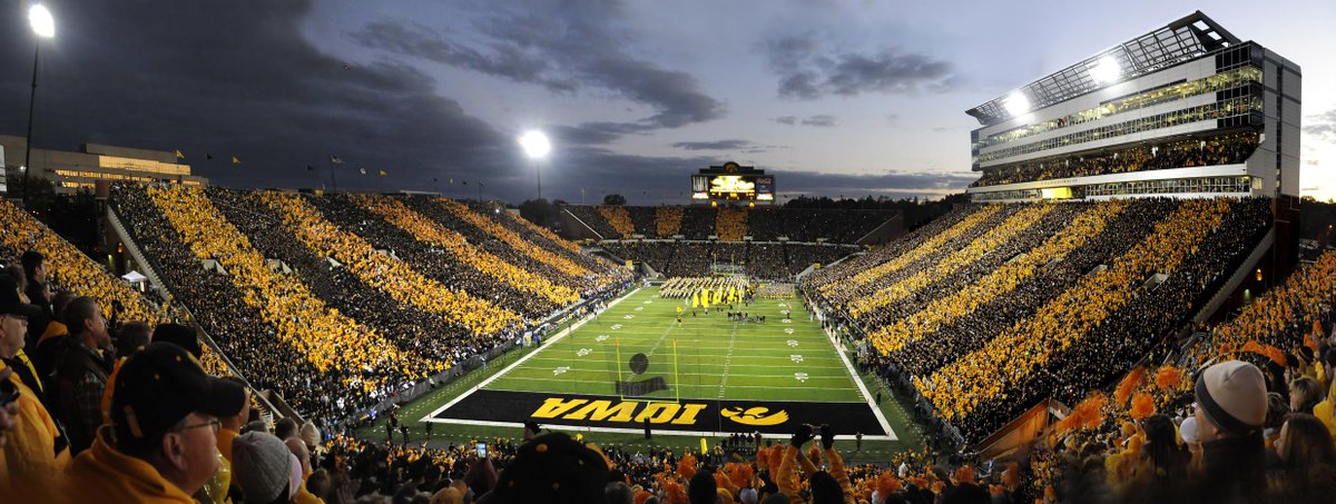 For 1st time in program history, <a href="/HawkeyeFootball/">Hawkeye Football</a> plays 2 night games <a href="/kinnickstadium/">#SwarmKinnick</a> in '15.

Anybody else excited?