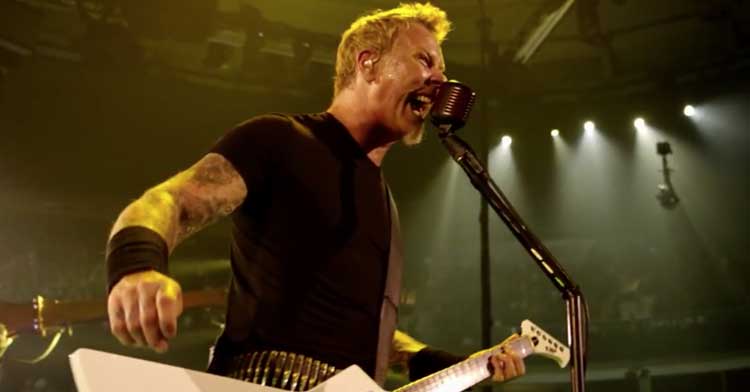 Happy Birthday, James Hetfield! Check out these 12 Reasons The Frontman Rocks:  