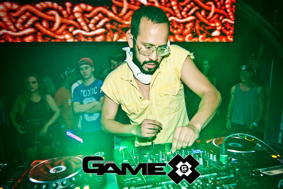 GAME_DISCO's tweet photo. YA TENÉIS DISPONIBLES LAS FOTOS DE ESTE FIN DE SEMANA EN NUESTRO FACEBOOK (GAME DISCO)
😎 http://t.co/l1saG1YkHq