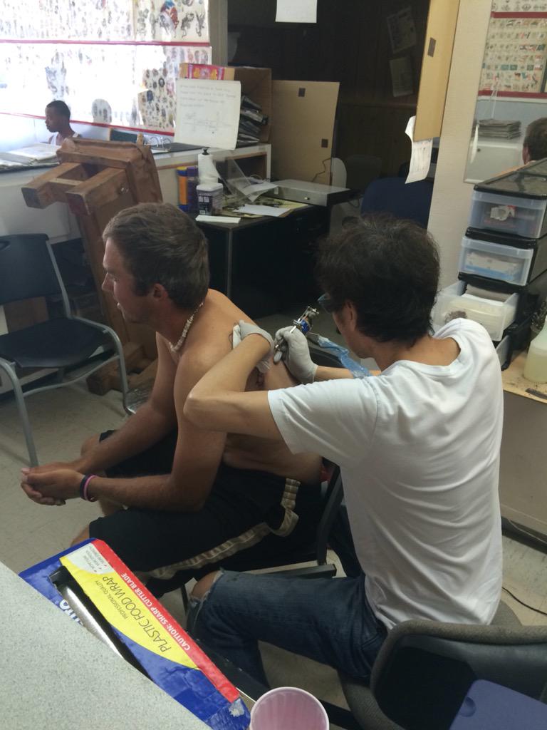 nbpearlbaseball's tweet photo. @The_gr8_TyCobb getting the ink! #PoonBeach #WeAreNeptuneBeach http://t.co/bIAieA4MAo