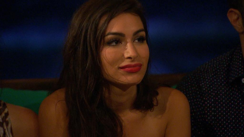 AfterParadise - Bachelor In Paradise - Season 2 - Episode Discussions - *Sleuthing - Spoilers* - Page 35 CLg9qp5WsAAwBr6