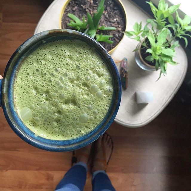 earth_runners_'s tweet photo. Start the week strong and composed. #matcha #tea #peaceful #flowstate #biohack #focus #hig… http://t.co/0jcKJxQ5uY http://t.co/5eTHAsVc45