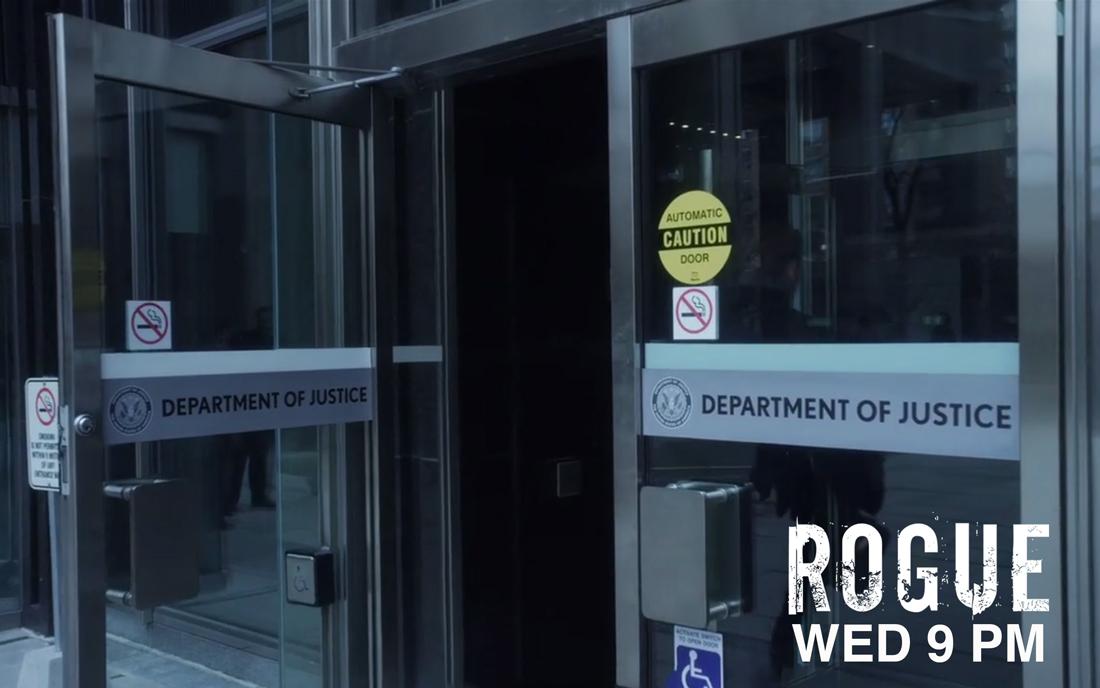 RogueAudience's tweet photo. Once #EthanKelly steps through these doors, aint no turnin back. http://t.co/ffZ5QsIuQg