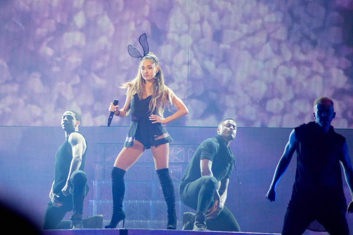 -NUEVAS FOTOS- #HoneymoonTourUncasville