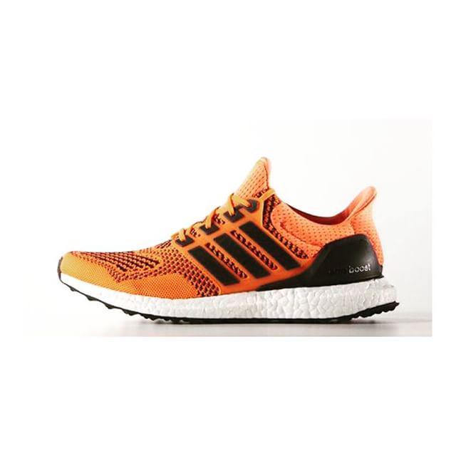 Snkrbst's tweet photo. Adidas Ultra Boost "Solar Orange" #SnkrbstTV #ThinkLikeUs #love #new #complexkicks #3M #fantaskicks #igsneakercomm… http://t.co/4Bdr6asC6N